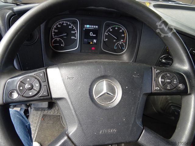 LKW mit Getränkeaufbau MERCEDES-BENZ 1523 Atego*l/l*6,2 m Schwenkwand*2 to LBW*2x AHK