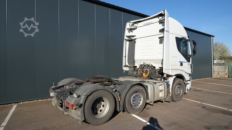 Standard-SZM Iveco Stralis 460 6x2 584.000km