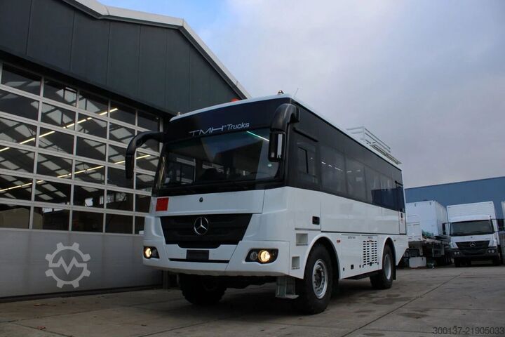 Touring car Mercedes-Benz Atego 1725 4x4 Passenger Bus