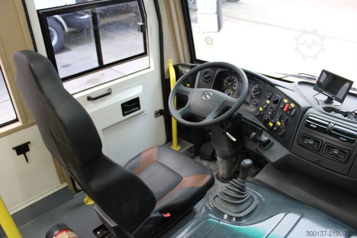 Touring car Mercedes-Benz Atego 1725 4x4 Passenger Bus