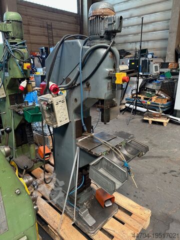 Taumelnietmaschine Steinel NR 10