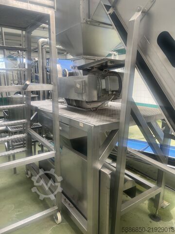 Hammer mill 8-10 tons + pump Flottweg 