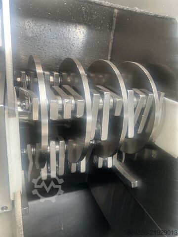 Hammer mill 8-10 tons + pump Flottweg 