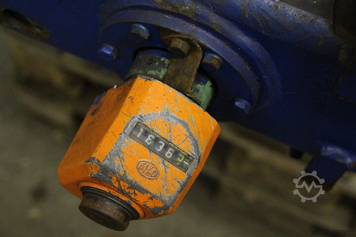 Roller conveyor with length stop unbekannt Rollenbahn Länge 3000 mm