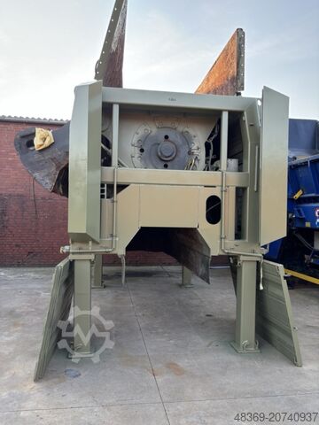 Holzzerkleinerer KOMPTECH TERMINATOR 5000 E