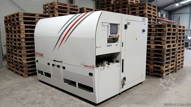 Serienschneider TRADEMAK SRLSqualo 420 