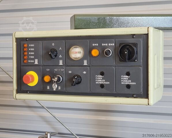 Table mill SCM T130