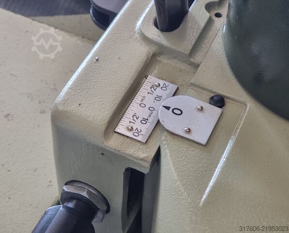 Table mill SCM T130