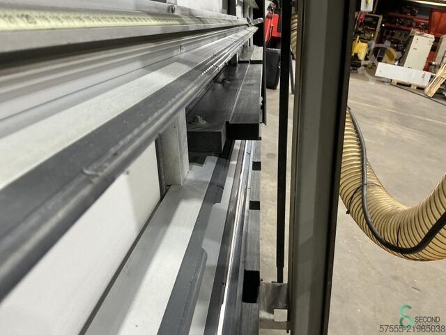 Vertical panel saws  Harwi Piranha 1550 2009 Harwi Piranha 1550