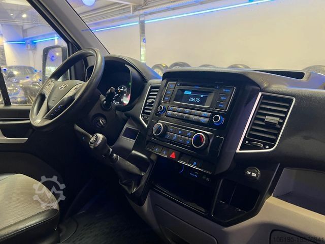 Kastenwagen hoch RENAULT Master 2,3 dCi L2-H2*Garantie*1.Hand*AHK