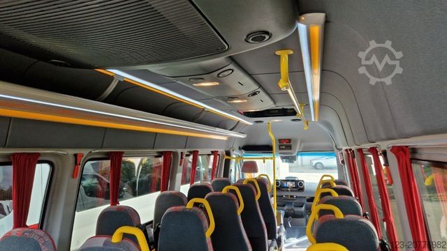 Kleinbus MERCEDES-BENZ 515 Sprinter 22 Schlafsessel Vorlauffahrzeug 2x