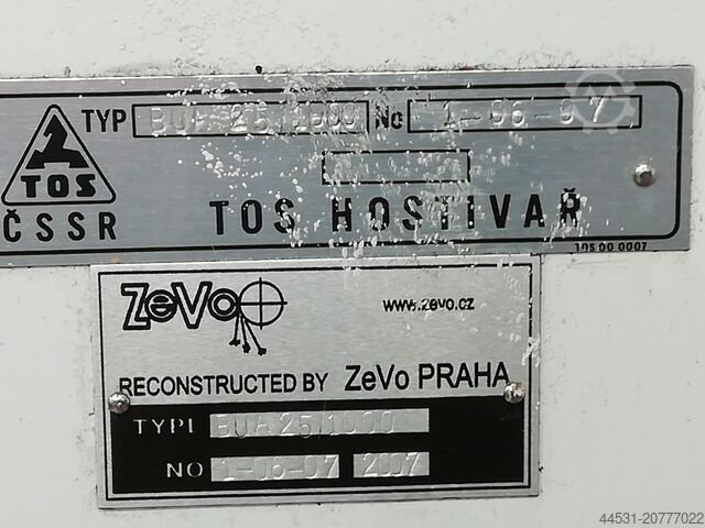 Rundschleifmaschine TOS BUA 25 x 1000