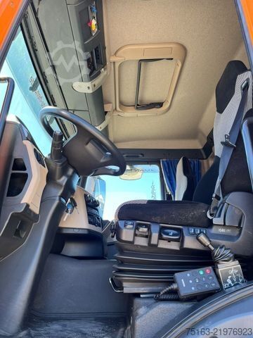 Standard tractor unit MAN TG-S 18.460 4x4 LOF SZM org LOF Umbau