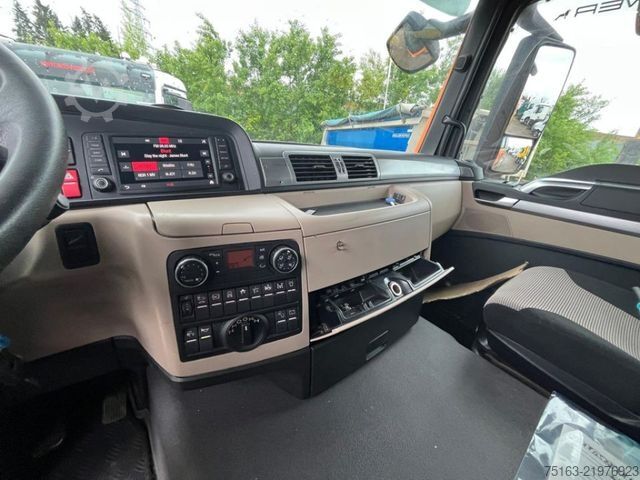 Standard tractor unit MAN TG-S 18.460 4x4 LOF SZM org LOF Umbau