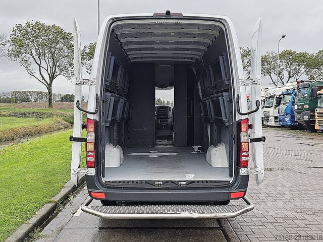 MERCEDES-BENZ SPRINTER 311 L3H2 Courier Post-NL Maxi Automatic Euro 6 Maintenance History Sidebars! MERCEDES-BENZ SPRINTER 311 L3H2 Koerier Post-NL Maxi Automaat...