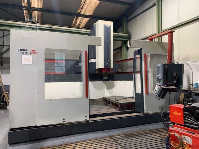 Machining center Fidia DIGIT 318