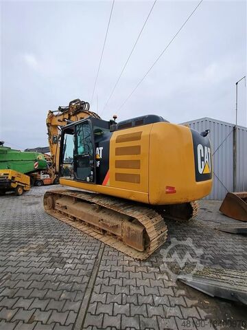 Crawler excavator Caterpillar 323FL