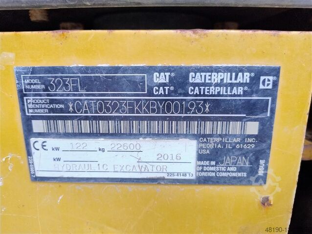 Crawler excavator Caterpillar 323FL
