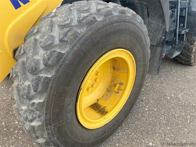 Komatsu WA200-8E0 Komatsu WA200-8E0