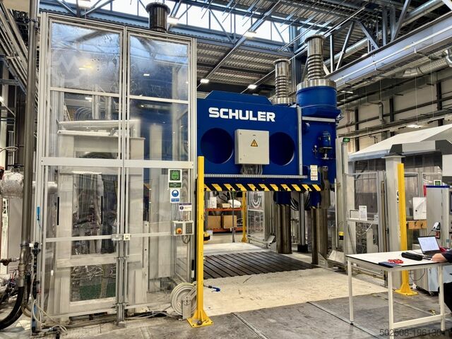 Hydraulic press Schuler CHAPU -3600