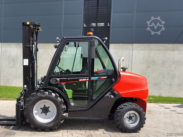 Geländestapler Manitou MC 30-4