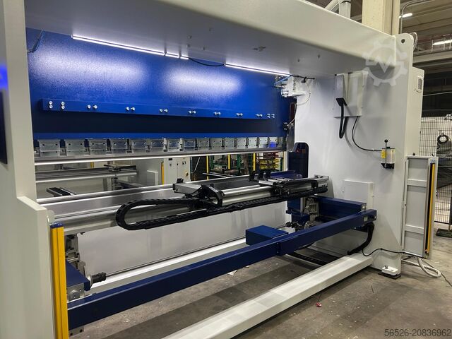 Hybride Abkantpresse 4100 x 220 Tonnen MVD HC SERIES