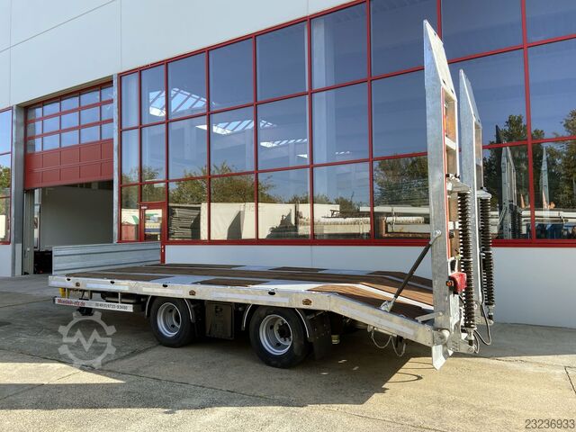Low loader trailer Möslein TT21- 7,2  21 t Tandemtieflader, Luftgefedert, NEU