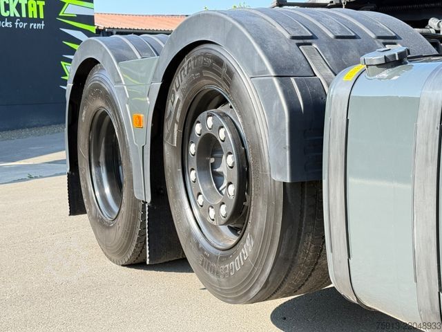 Heavy-duty truck VOLVO FH 750 6X2/4 in Voll- Ausstattung, Kipphydraulik