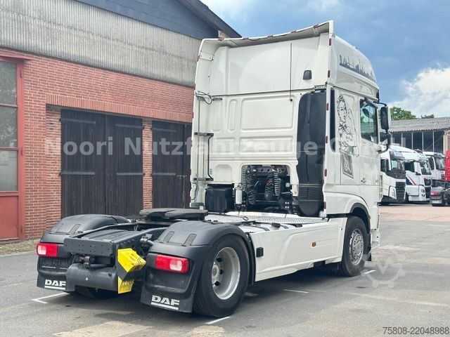 Standard tractor unit DAF XF 530FT SSC ACC 2 Tanks 1275L Retarder Xenon