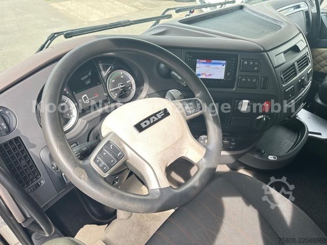 Standard tractor unit DAF XF 530FT SSC ACC 2 Tanks 1275L Retarder Xenon