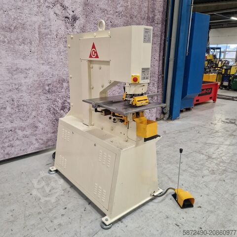 Punching machine Geka Puma 55/E-500