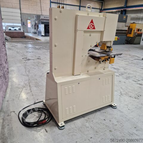 Punching machine Geka Puma 55/E-500