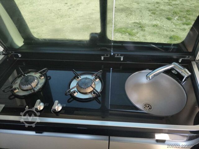 Campervan 2021 Mercedes Marco Polo | Automatico | Tetto a soffietto