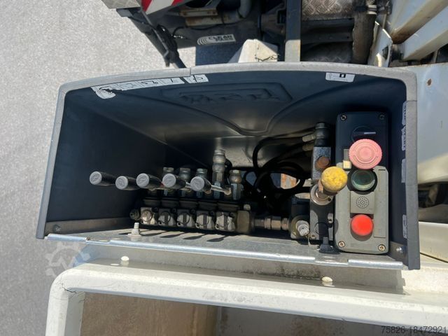 Working platform truck MERCEDES-BENZ Atego 1318 Hubarbeitsbühne  20,9Meter GSR 209