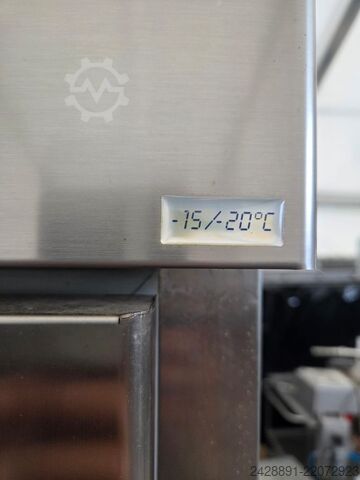 Roll-In Froster-/Tiefkühlschrank für Wagen NordCap ROLL IN 1P DX B
