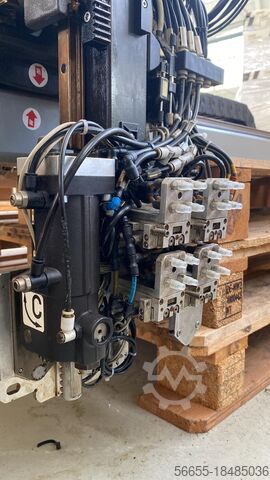 Stand Alone Handling Robot Wittmann W621-2058