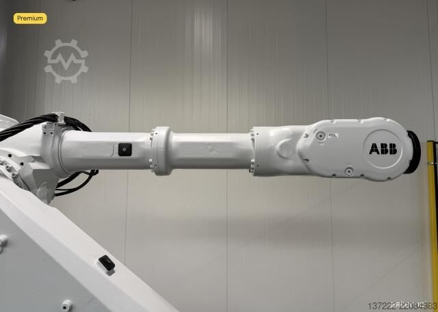 Refurbished Robot with 1 year warranty ABB IRB 6640-130/3.2