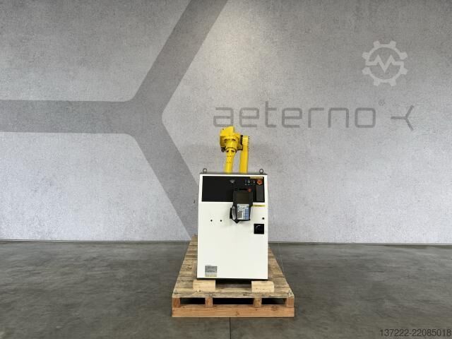 Refurbished Industrial Robot — 1 year warranty FANUC M-710iC/20L