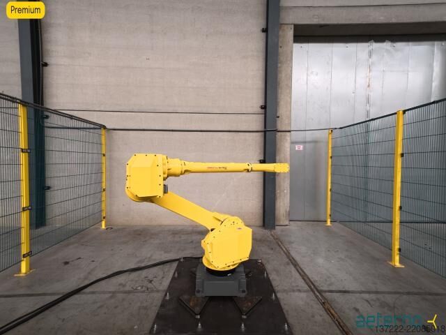 Refurbished Industrial Robot — 1 year warranty FANUC M-710iC/20L