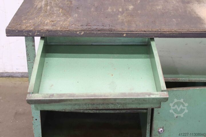 Werkbank unbekannt 1200/600/H790 mm
