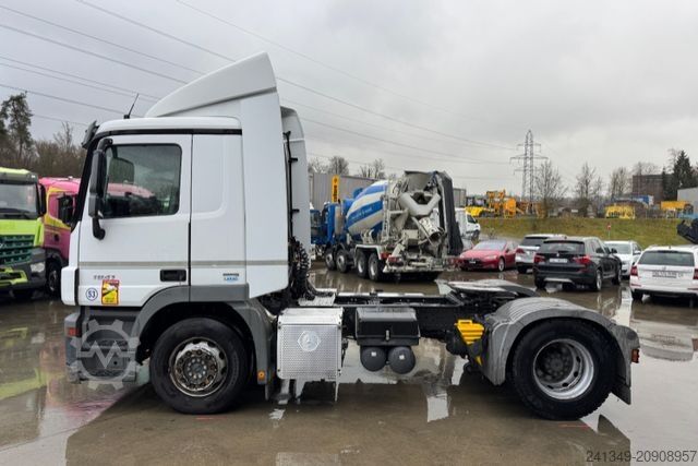Standard SZM MERCEDES-BENZ Actros 1841 4x2