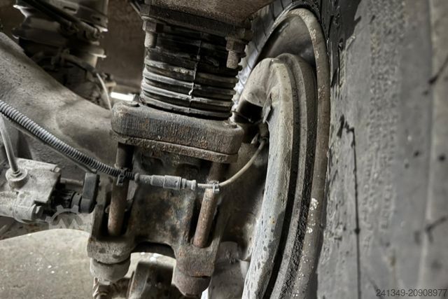 Betonmischer LKW MERCEDES-BENZ Actros 4148 V8 8x4 Mixer 9m3