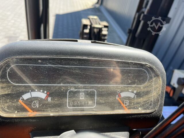LPG Forklifts Nissan F04G35T