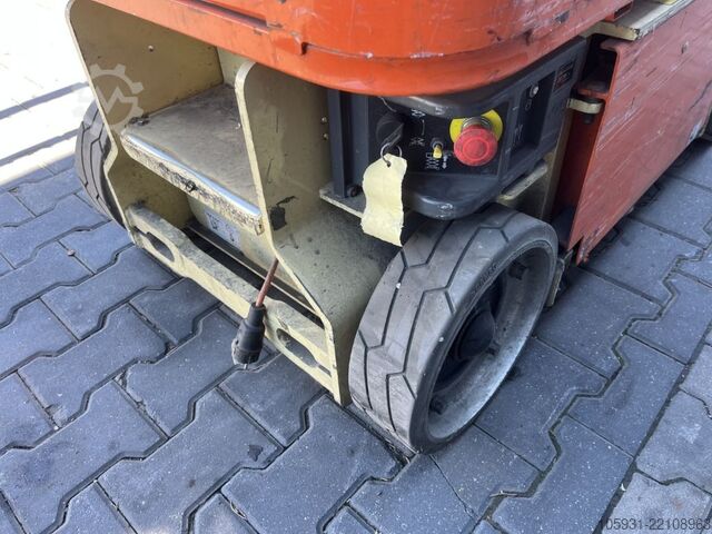 Teleskopmastbühne JLG 1230ES