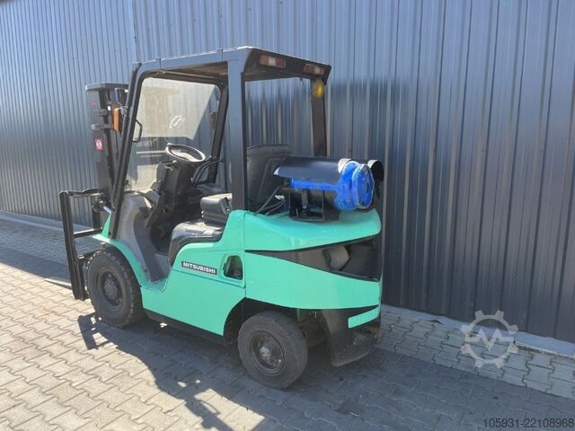 LPG Forklifts Mitsubishi FG25NT