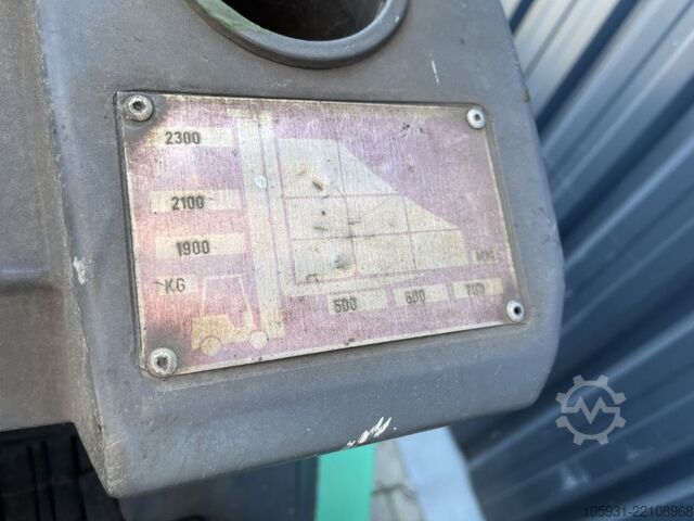 LPG Forklifts Mitsubishi FG25NT