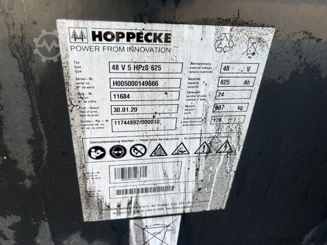 Electric 3-wheel forklift Linde E16-02
