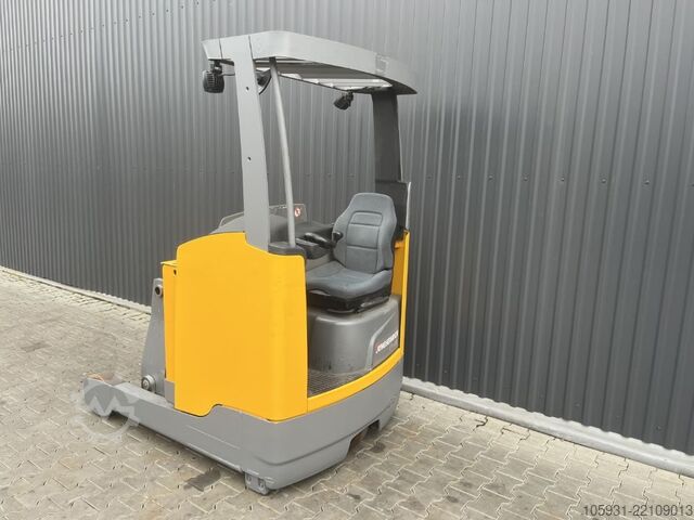 Schubmaststapler Jungheinrich ETV216