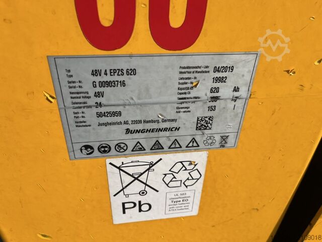 Schubmaststapler Jungheinrich ETV216