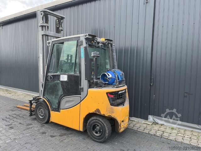 Treibgasstapler Jungheinrich TFG425s